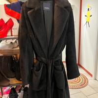 Cappotto nero Max Mara in alpaca teddy