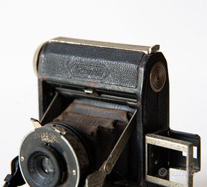 Apparecchio fotografico d'epoca