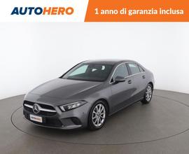 MERCEDES-BENZ A 180 YM68594