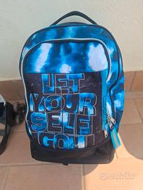 zaino trolley per la scuola ed astuccio