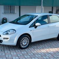 Fiat Punto 1.3 MJT II 75 CV 5 porte Street