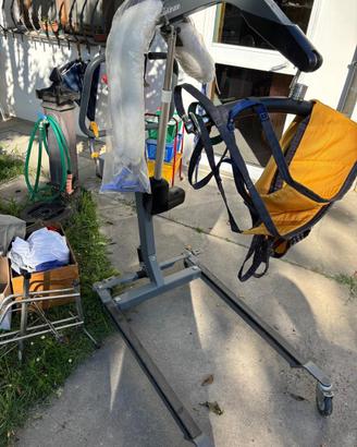 Sollevatore per anziani da sistemare