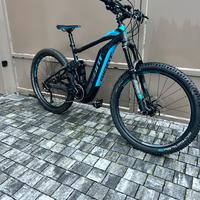 Bicicletta elettrica Giant
