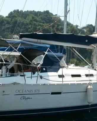 Oceanis 373 anno 2005 con 3 cab 1 wc No charter