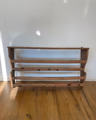 Piattaia antica in legno stile tirolese