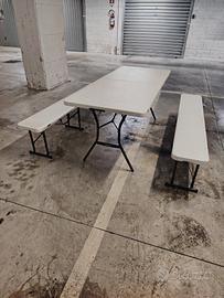 tavolo da esterno e panche