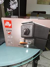 macchina per caffè ILLY X3