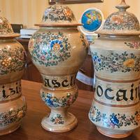 vasi ceramica da farmacia