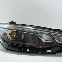 Faro destro VW Passat (B9) 2.0 TFSI