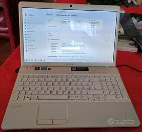 Sony Vaio Intel i5 8GB RAM SSD 240GB