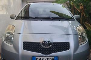 Toyota Yaris 1000