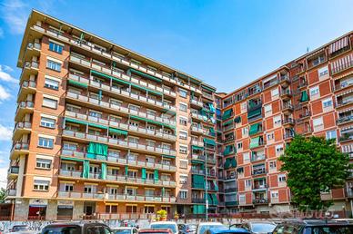 2 LOCALI A TORINO