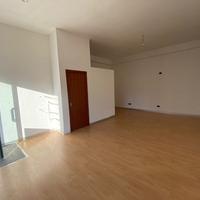 Olmo NEGOZIO / UFFICIO di 40 mq. Consegna veloce