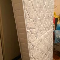 Materasso singolo usato in buone condizioni