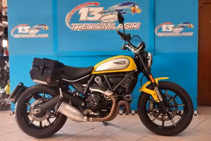 DUCATI SCRAMBLER 800 ICON