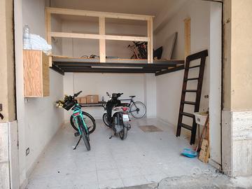 Garage per posto moto o bicicletta elettrica