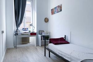 Stanza singola a pochi passi dal centro da sett