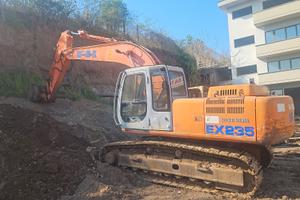 escavatore cingolat usato Ex235