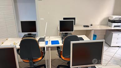 mobili per uffico e pc