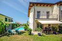 villa-a-schiera-a-costermano