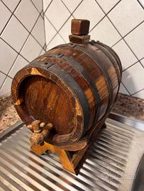 Botte Vintage da tavolo con cannella