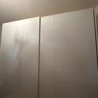 Armadio moderno di mobilificio