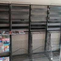 Espositori riviste giornali libri 