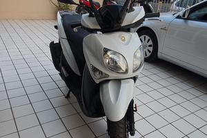 Yamaha Xenter 125