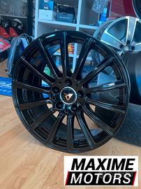 Kit 4 cerchi AVUS neri lucidi 8x18 5x112 et35 CUPR