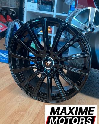 Kit 4 cerchi AVUS neri lucidi 8x18 5x112 et35 CUPR