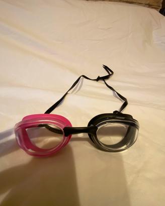 Occhialetti da piscina con custodia okeo