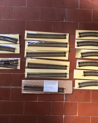 trenini elettrici HACHETTE FS binari e scambi HO