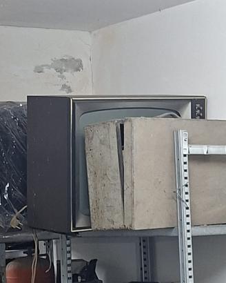 TV 1950 TELEFUNKEN MUSEO BIANCO E NERO