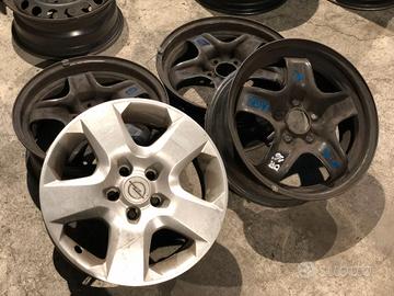Cerchi in Ferro Opel Astra H con coppe 16 pollici