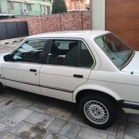 BMW e30 316 
