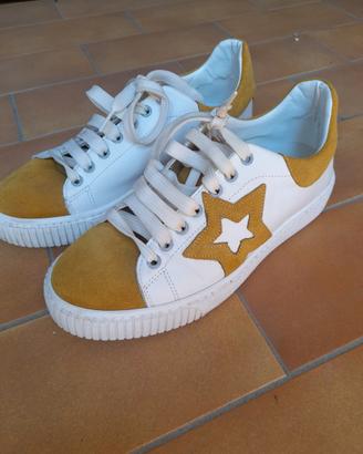 sneackers 39