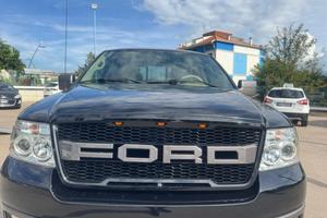 FORD - F 150 LARIAT 5,4 TRITON