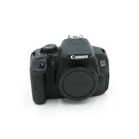Canon EOS 700D