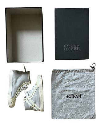 Hogan Rebel