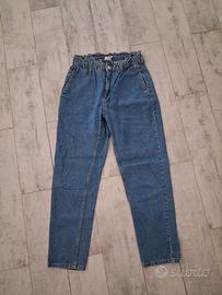 Pantaloni donna