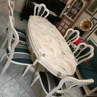 Tavolo da pranzo classico con 6 sedie