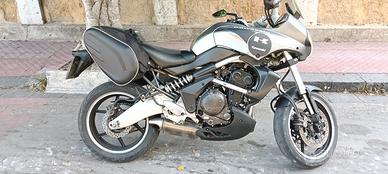Kawasaki versis 650
