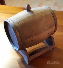 Botte in legno piccola