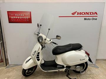 Piaggio vespa 300 gts