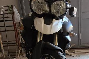 Triumph tiger 800 2013