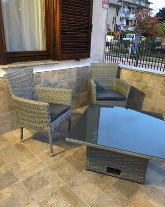 Set da Giardino Completo in Rattan