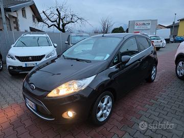 Ford Fiesta 1.2B unico proprietario garantita 12M