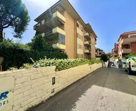 Box/Posto auto Ciampino [Box V.le KennedyVRG]
