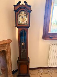 Orologio a colonna Tempus Fugit