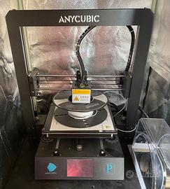 Stampante 3D Laser. Anycubic conpresa la custodia